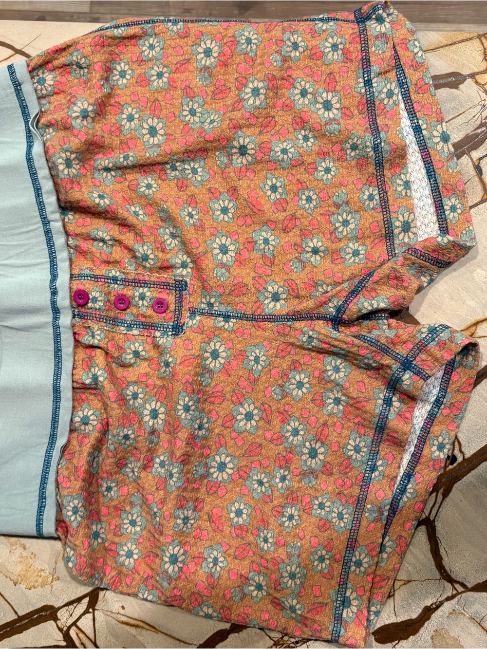 NATURAL LIFE Heathered Light Blue Sweatshorts with Multicolor Fleck